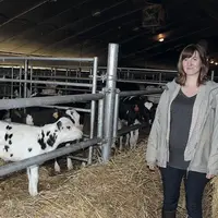 La transmission s’est déroulée en douceur entre Mélanie Poussin et sa belle-mère au Gaec de la
Pichonnière, à Domfront-en-Champagne. La jeune agricul