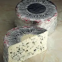 87 % de la population française consomme du fromage au lait de brebis.