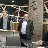 Benoît Julhes, président de l'association Valomac et Philippe Dumas, président de Coop de France Auvergne-Rhône-Alpes ont présenté la marque « alt.188