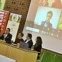 Les participants aux tables rondes de la quatrième édition du « rendez-vous de l'agriculture et de l'innovation », qui s'est tenue le 4 avril, sont un