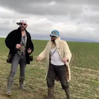 Déjantée, marrante, top, géniale... les commentaires ne manquent pour la vidéo « Ma France, ma campagne » de Bruno Cardot, une parodie de la chanson d