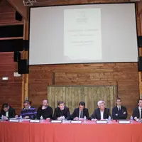 de gauche à droite : Bruno Dufayet, Interbev, Marc Gambarotto, directeur général du herd-book, Jean-Marc Alibert, président du HBL et Bernard Roux, pr