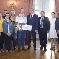 Mis en lumière par ces trophées, le groupe lozérien a été reçu par le ministre.