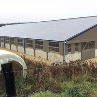 1 600 m² de panneaux solaires recouvrent le nouveau bâtiment du Gaec.
