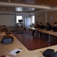  Le 28 octobre, une conférence de presse s’est tenue à l’hôpital Lozère en présence de Thomas Odinot, secrétaire général de la préfecture de Lozère, J