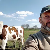 Jean-Yves Ayel, éleveur laitier du Puy-de-Dôme, témoigne et explique les raisons qui le poussent à tendre vers l'autonomie alimentaire.