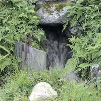 À Valfournes, un système de « portes » permet de répartir l’eau suivant les besoins des exploitants.