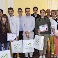 Manon Fabre, l’association Loz’africa et Laly Laroche ont reçu leurs prix mardi 9 juillet à l’Hôtel Plagnes de Mende.