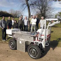 L’équipe de l’Irstea a conçu un système robotique à deux robots, reconfigurable mécaniquement et algorithmiquement.