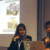 Cécile Le Douaré (à gauche) et Simon Lacombe ont évoqué l’intérêt de l’autonomie alimentaire pour les troupeaux laitiers. La pérennité de certains bas