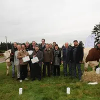Des représentants de l’APLM, de la chambre d’agriculture de la Lozère, des distributeurs et du Conseil général (partenaire financier) s’étaient réunis