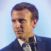 En l'absence de Salon de l'agriculture, le chef de l'État s'est rendu dans une exploitation agricole à Étaules (Côte-d'Or) le 23 février. À une semain