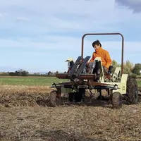 Les nouvelles technologiques ne sont pas seulement numériques, elles redessinent aussi des outils emblématiques comme le tracteur.