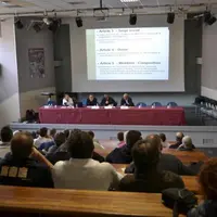 La réforme a commencé au sein de la Confédération générale de Roquefort avec de nouveaux statuts. Le collège producteur ne sera plus composé de fédéra