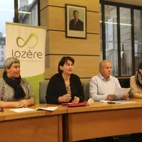 La présidente du département, Sophie Pantel, a présenté les objectifs et l’organisation de la manifestation en compagnie de Robert Aigoin et des servi
