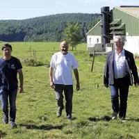 Jean-Paul Giraudet entouré de Gérard Vigier (à gauche) et du maire Christian Montin.