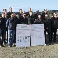 Les jeunes agriculteurs et leurs partenaires pour la traditionnelle conférence de presse et la signature de la convention du PAI.