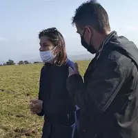 À l’invitation des syndicats FDSEA et JA, la préfète de Lozère Valérie Hatsch s’est rendue à Trélans jeudi 4 mars, sur une parcelle appartenant au Gae