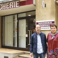 Frédéric Pansier a officiellement repris la boucherie de Françoise Bonnal le samedi 1er juin.