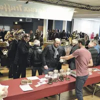 Dégustations, démonstration de cavage, marché aux truffes et de plants truffiers… De quoi inciter les nombreux visiteurs à rejoindre la grande famille
