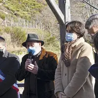 Le 26 novembre, les élus du département se sont rendus au hameau de l'Espinas (commune de Ventalon-en-Cévennes) pour inaugurer le verger école imaginé