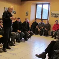 Le comité de défense des paysans cévenols demande l’arrêt des poursuites contre Denis Pinard-Legry.