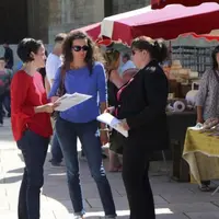 Samedi 26 mai, à l’occasion de la fête internationale des marchés, Aurélie Maillols, vice-présidente en charge de la montagne et de la ruralité et Chr