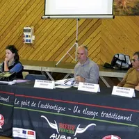 L'association Boeuf fermier Aubrac tenait son assemblée générale jeudi 27 octobre à Lacalm, sous la présidence de Patrick Mouliade.