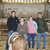 De gauche à droite : Frédéric Valette, Élodie Joubert, Isabelle Vieilledent et Cyril Attrazic.