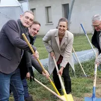 Vendredi 18 novembre, le Clos du nid a inauguré sa pépinière située à Marvejols, à l'Esat de Bouldoires, en présence des élus locaux, de la MSA et de
