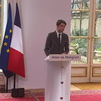 Lors de ses premières annonces le 26 janvier dernier, Gabriel AAttal a concédé « ne pas avoir répondu au malaise » et a reconnu avoir commis des « err