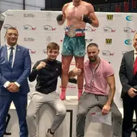 Podium boxe thaï