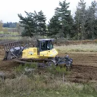 Action de défrichement sur une parcelle agricole