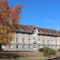 Vue sur le lycée d'Ahun (Creuse).
