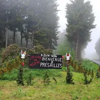 Présailles avait mis tout en œuvre pour accueillir la Fête du Fin Gras du Mézenc ; le village et ses accès étaient magnifiquement décorés.