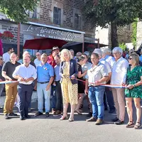 Plus de 120 personnes étaient réunies le 25 juillet à Chaudeyrolles pour une double inauguration.