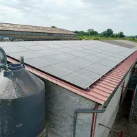 Panneaux photovoltaïque sur un toit