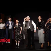les acteurs sur scène