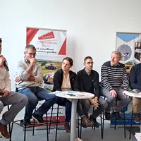 Lors du Conseil Fédéral FDSEA/JA 43 : Romain Deleris (JA Nat), Anthony Fayolle et Virginie Crespy (secrétaires généraux FDSEA et JA 43), Julien Duplom