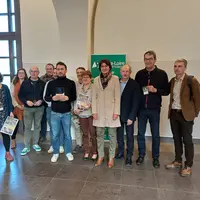 Représentants du Département et partenaires du projet ont célébré l'obtention de ce prix le 25 novembre dernier.