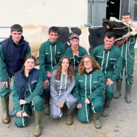 étudiants marmilhat trophée international de l'enseignement agricole vache