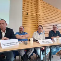 La FDCUMA Haute-Loire a souhaité aborder la question de la réglementation des normes routières.