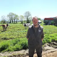 Frédéric Pélisse, président du PEA 43 et agriculteur, est prêt à venir en aide aux jeunes à la recherche d’un apprentissage.