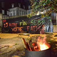 Les feux de la colère.