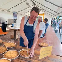 La coupe du pâté aux pommes de terre.