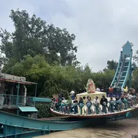 Parc d'attraction et animalier, le Pal, dans l'Allier est une des locomotives du tourisme régional. En 2024, le parc a reçu 730 000 visiteurs.