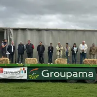 photo de groupe des personnalités présentes