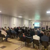 réunion à la salle polyvalente de Montmarault