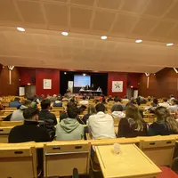 vue générale de l'assemblée