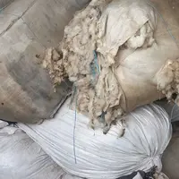 Dans les fermes, la laine s'accumule à défaut de débouchés.